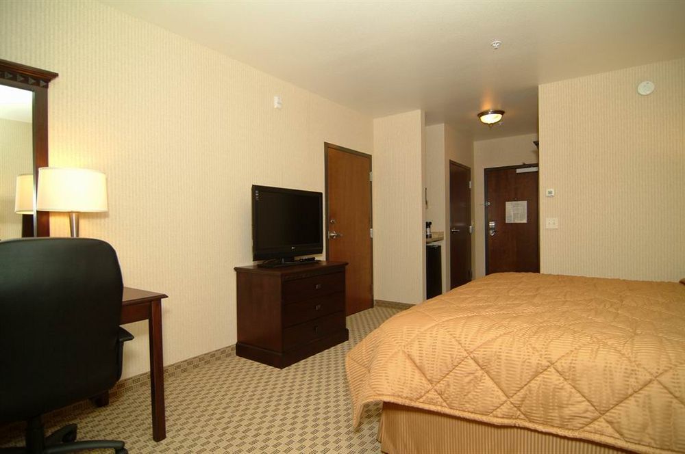Comfort & Henderson - Hotel 3*